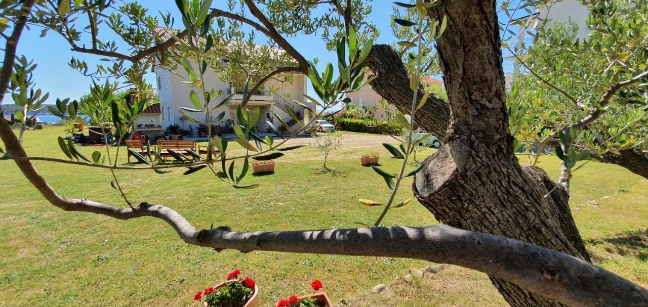 Apartments Manuel Banjol Εξωτερικό φωτογραφία